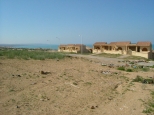 Maisonnettes prs de la plage des sablettes.